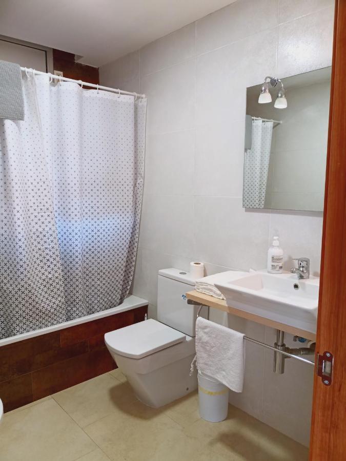 Chalet Amplio Con Jardin Y Zona Barbacoa. Реус Екстер'єр фото
